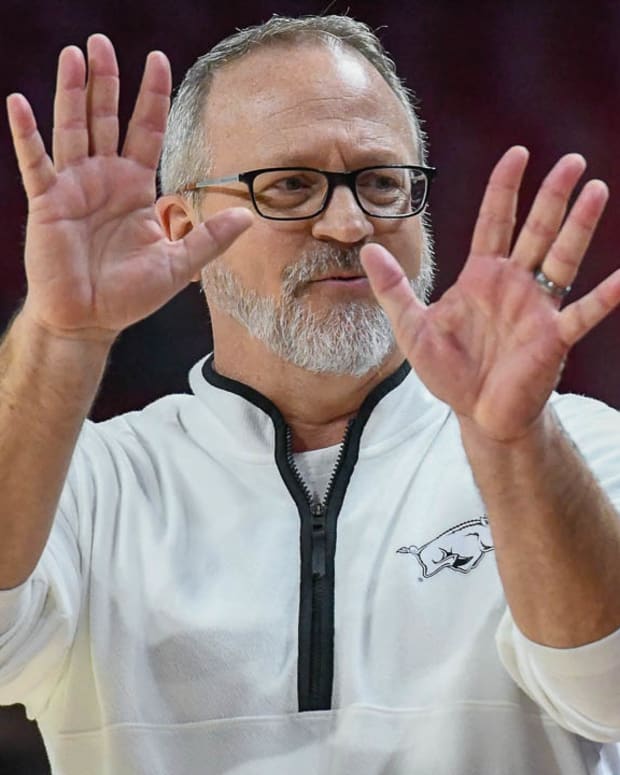 032423-Mike Neighbors-Texas Tech-andy-1-2